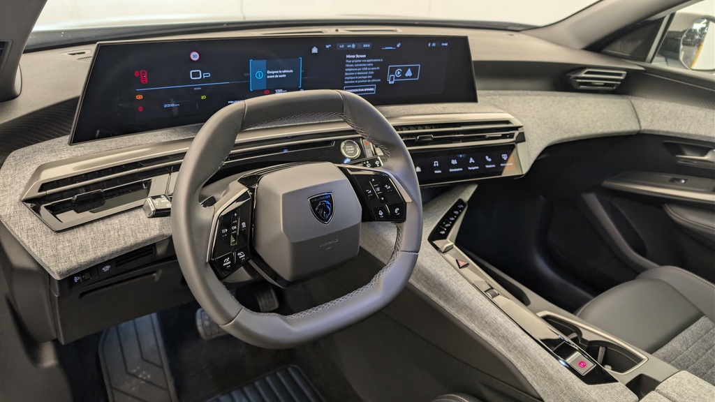 Peugeot 5008 HYBRID 145 CH E-DCS6 ALLURE