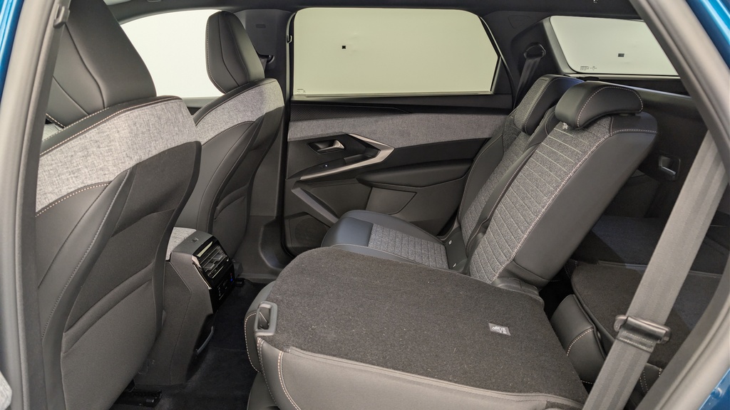 Peugeot 5008 HYBRID 145 CH E-DCS6 ALLURE