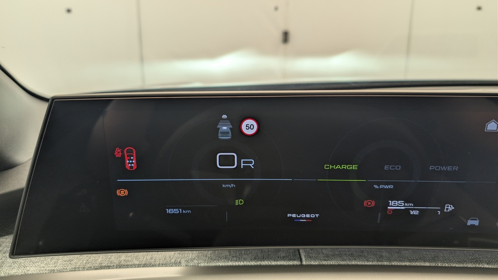 Peugeot 5008 HYBRID 145 CH E-DCS6 ALLURE