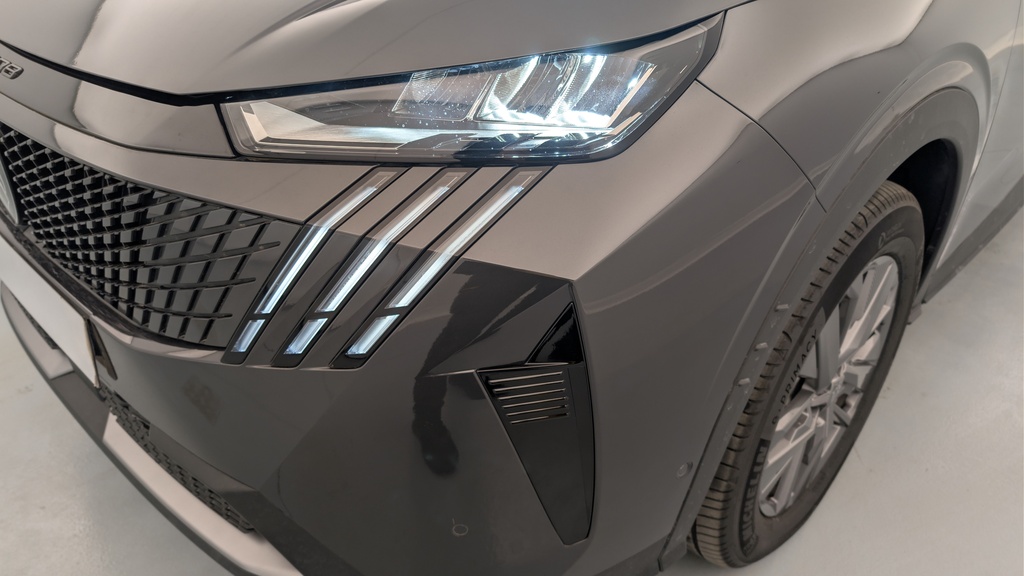 Peugeot 5008 HYBRID 145 CH E-DCS6 ALLURE