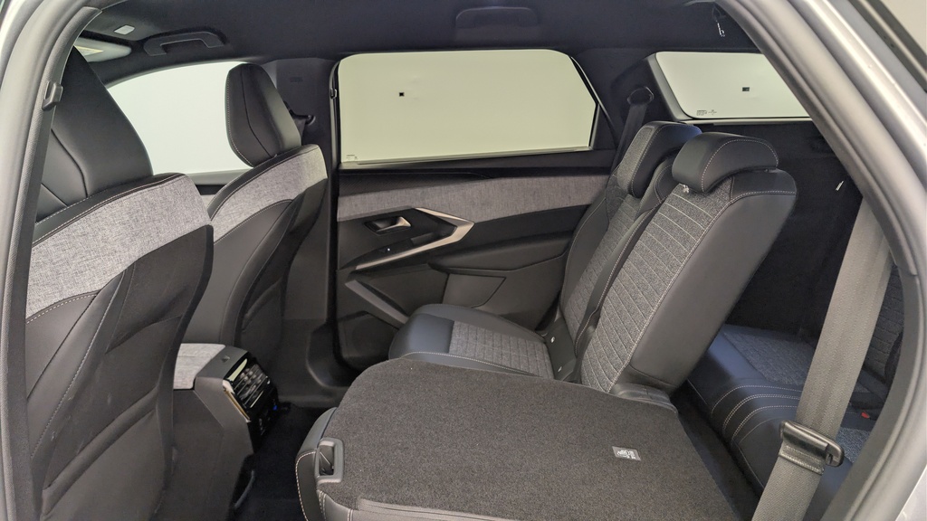 Peugeot 5008 HYBRID 145 CH E-DCS6 ALLURE