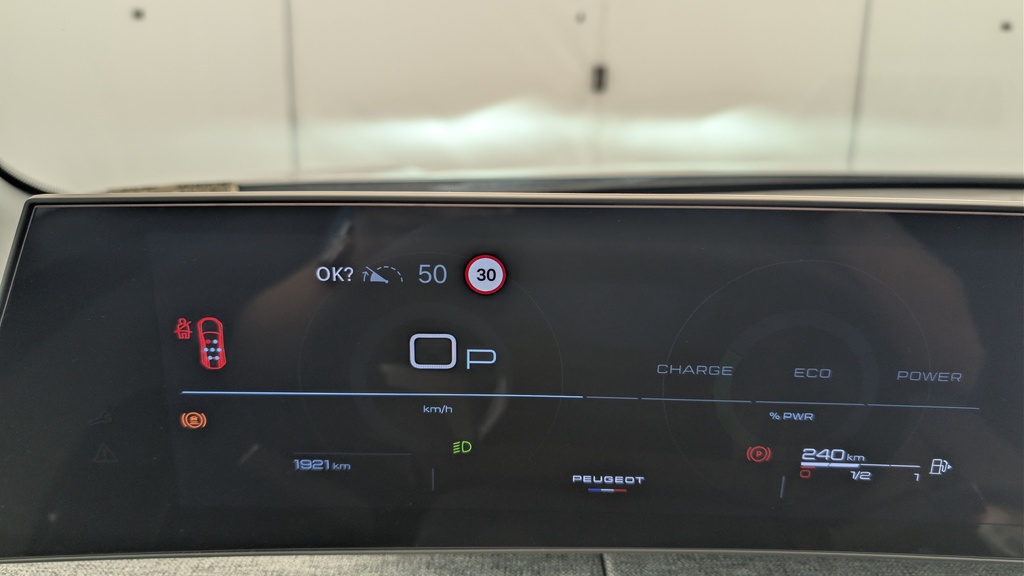 Peugeot 5008 HYBRID 145 CH E-DCS6 ALLURE