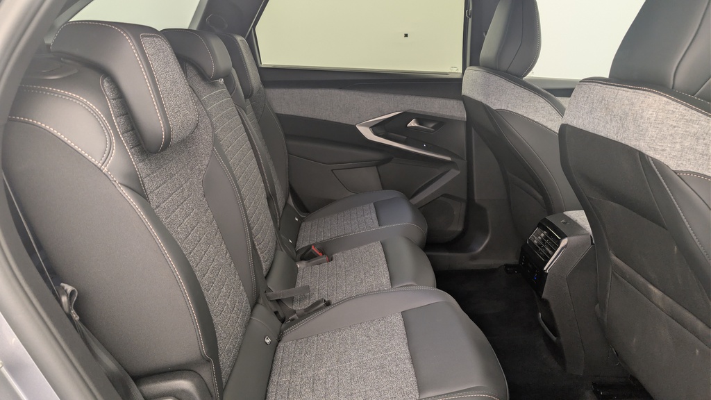 Peugeot 5008 HYBRID 145 CH E-DCS6 ALLURE