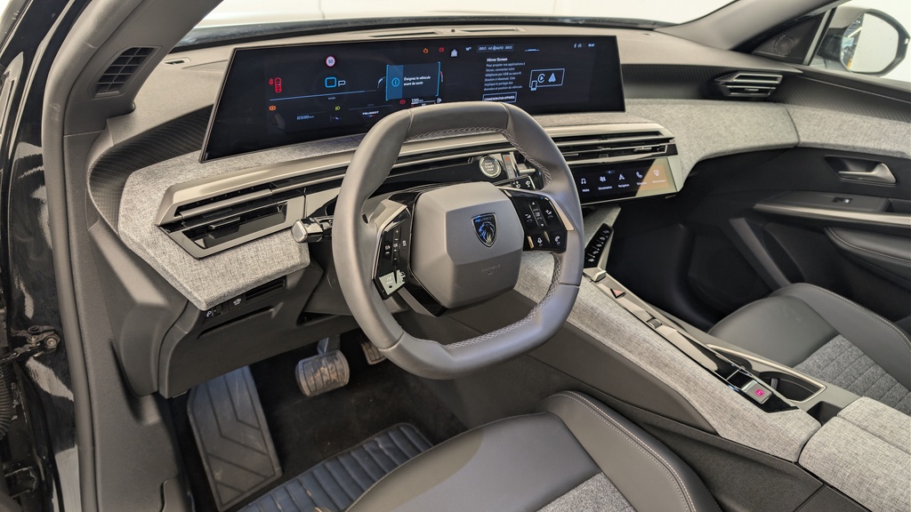 Peugeot 5008 HYBRID 145 CH E-DCS6 ALLURE