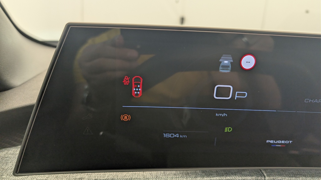 Peugeot 5008 HYBRID 145 CH E-DCS6 ALLURE