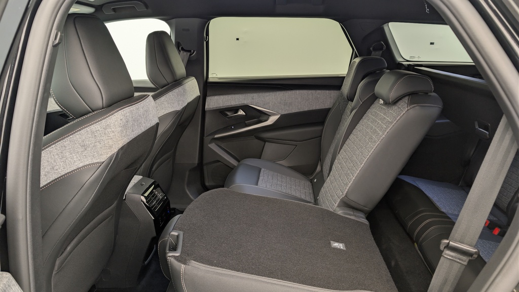 Peugeot 5008 HYBRID 145 CH E-DCS6 ALLURE