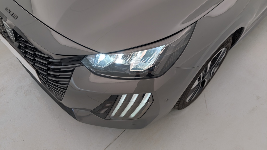 Peugeot 208 PureTech 100 S&S EAT8 Allure