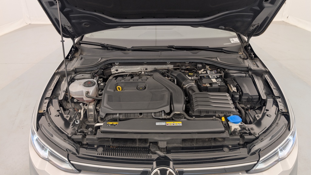 Volkswagen GOLF 8 1.5 TSI ACT OPF 130 BVM6 LIFE