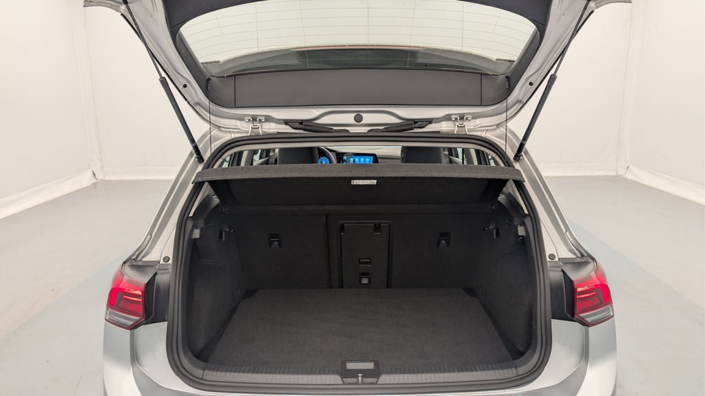 Volkswagen GOLF 8 1.5 TSI ACT OPF 130 BVM6 LIFE