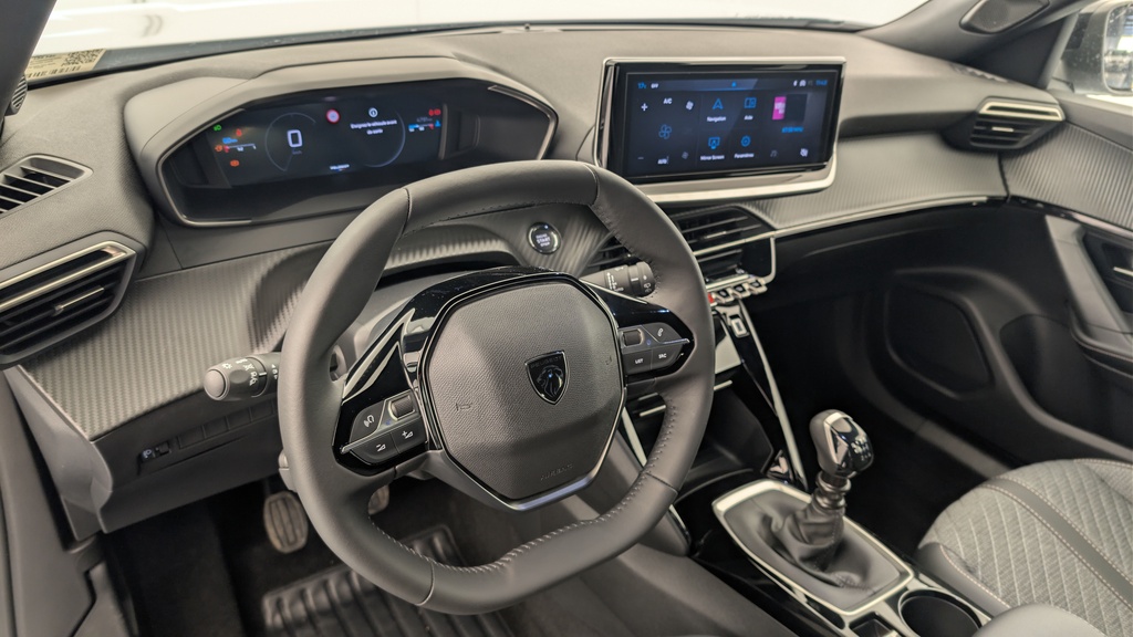 Peugeot 2008 100 S&S BVM6 Allure