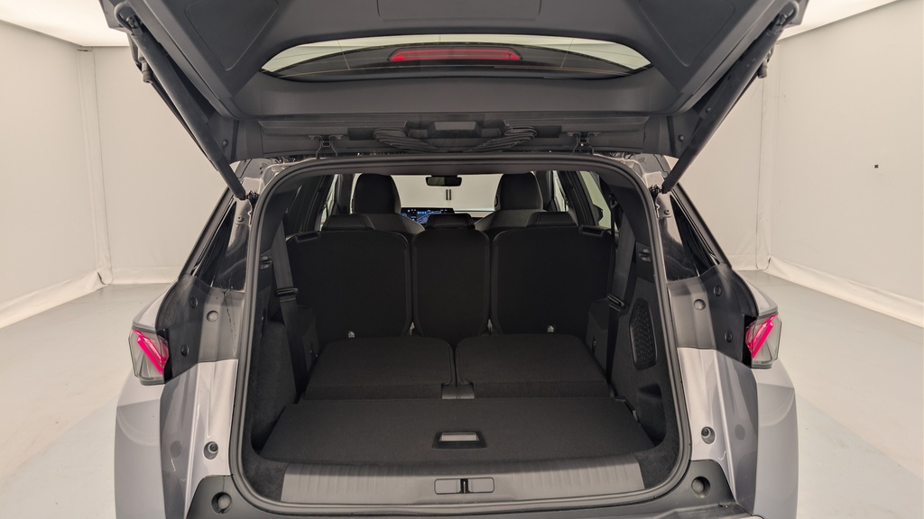 Peugeot 5008 HYBRID 145CH E-DCS6 GT