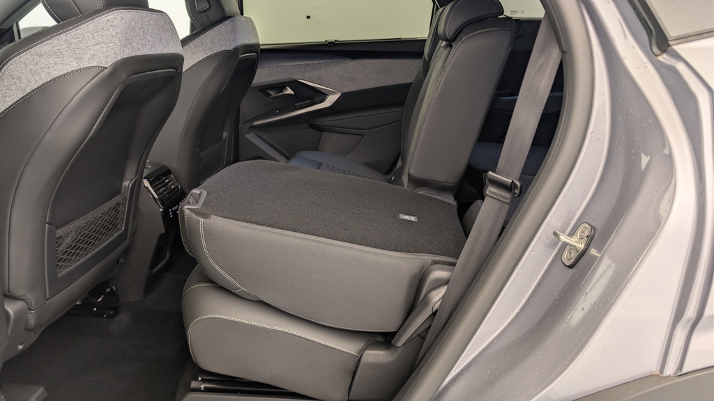 Peugeot 5008 HYBRID 145CH E-DCS6 GT