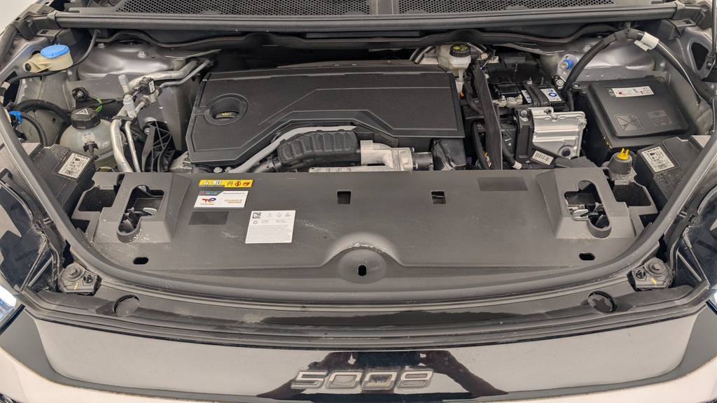 Peugeot 5008 HYBRID 145CH E-DCS6 GT