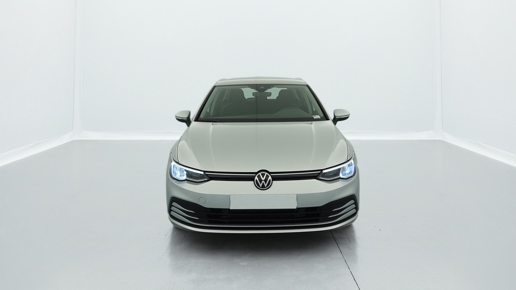 Volkswagen GOLF 8 1.0 TSI OPF 110 BVM6 LIFE