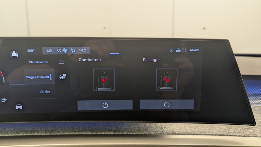 Peugeot 5008 HYBRID 145CH E-DCS6 GT