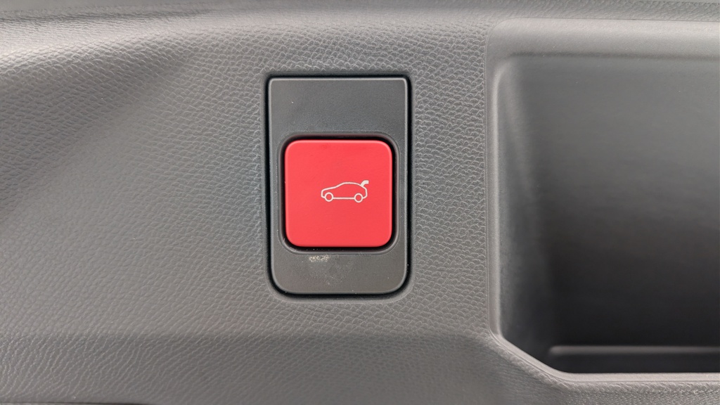 Peugeot 5008 HYBRID 145CH E-DCS6 GT