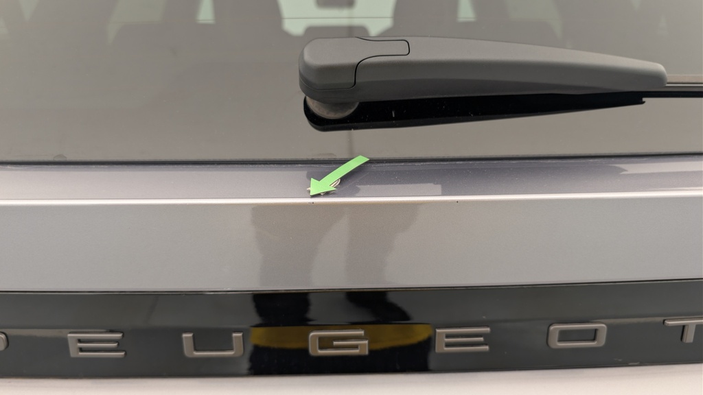 Peugeot 5008 HYBRID 145CH E-DCS6 GT