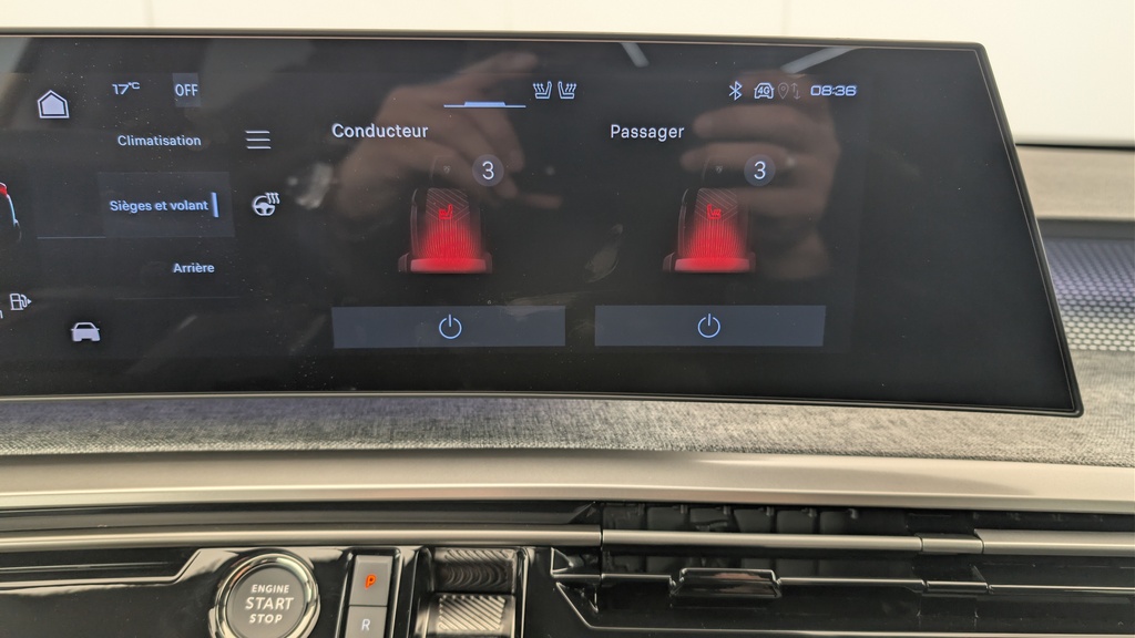 Peugeot 5008 HYBRID 145CH E-DCS6 GT