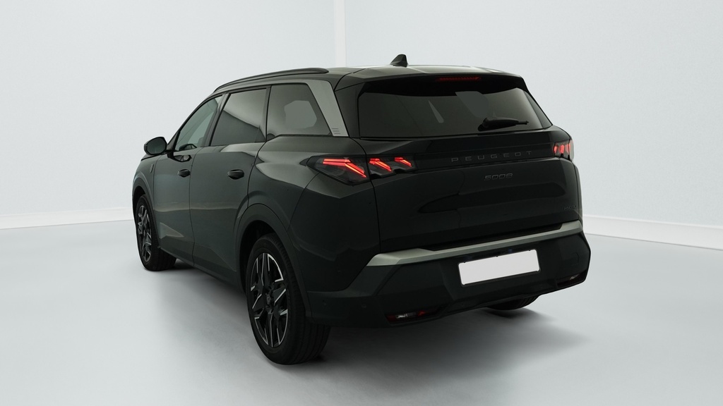 Peugeot 5008 HYBRID 145CH E-DCS6 GT