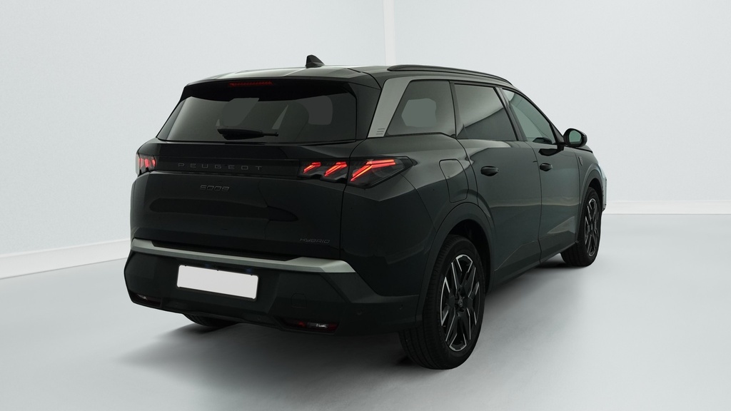 Peugeot 5008 HYBRID 145CH E-DCS6 GT