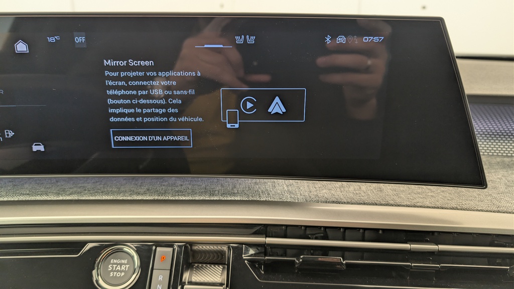Peugeot 5008 HYBRID 145CH E-DCS6 GT