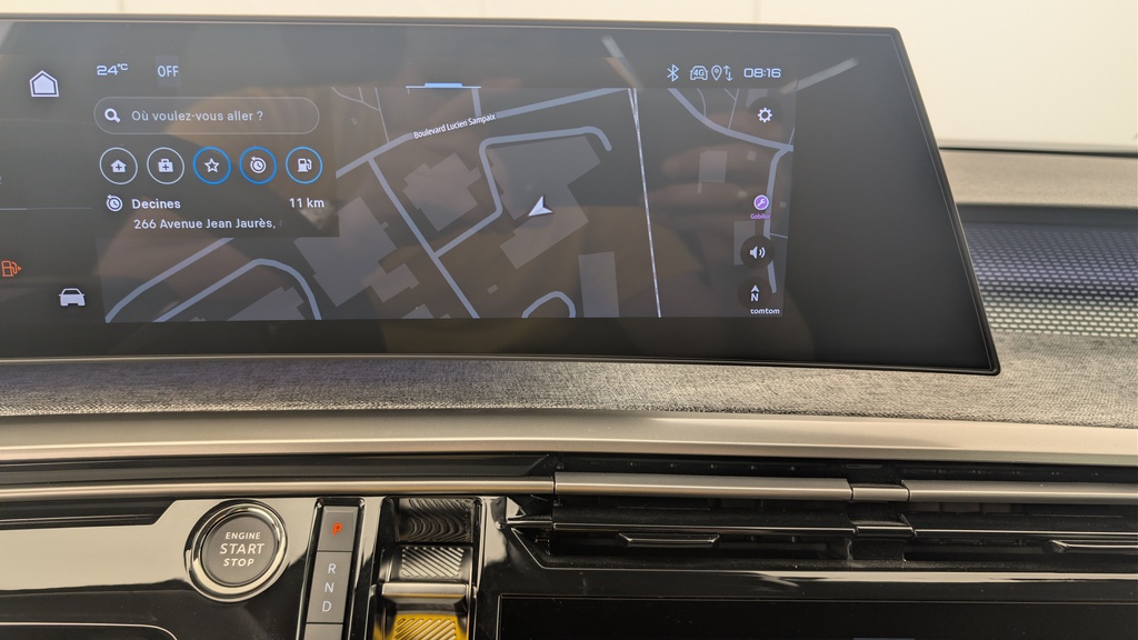 Peugeot 5008 HYBRID 145CH E-DCS6 GT