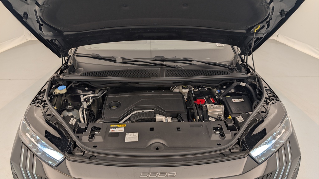 Peugeot 5008 HYBRID 145CH E-DCS6 GT
