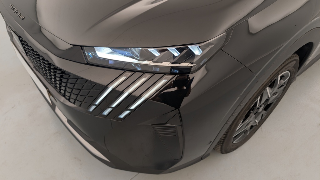 Peugeot 5008 HYBRID 145CH E-DCS6 GT