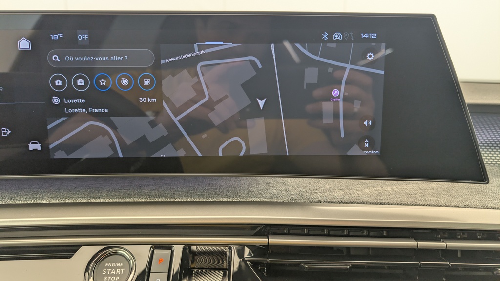 Peugeot 5008 HYBRID 145CH E-DCS6 GT