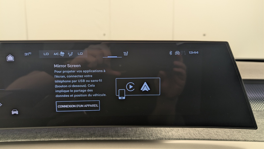 Peugeot 5008 HYBRID 145CH E-DCS6 GT