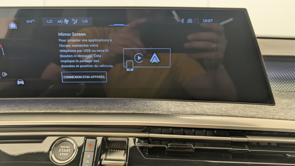 Peugeot 5008 HYBRID 145CH E-DCS6 GT