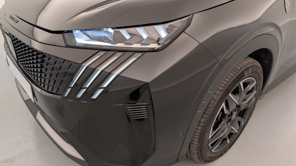Peugeot 5008 HYBRID 145CH E-DCS6 GT