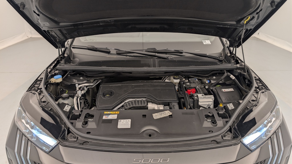 Peugeot 5008 HYBRID 145CH E-DCS6 GT