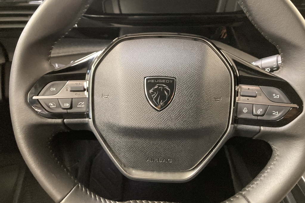Peugeot 408 Hybrid 145 e-DCS6 Allure