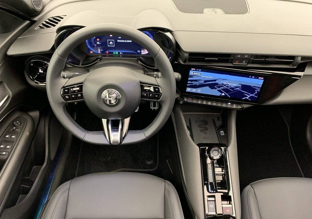 Alfa romeo Junior 1.2 Ibrida 145 ch e-DCT6 Q4 Ti