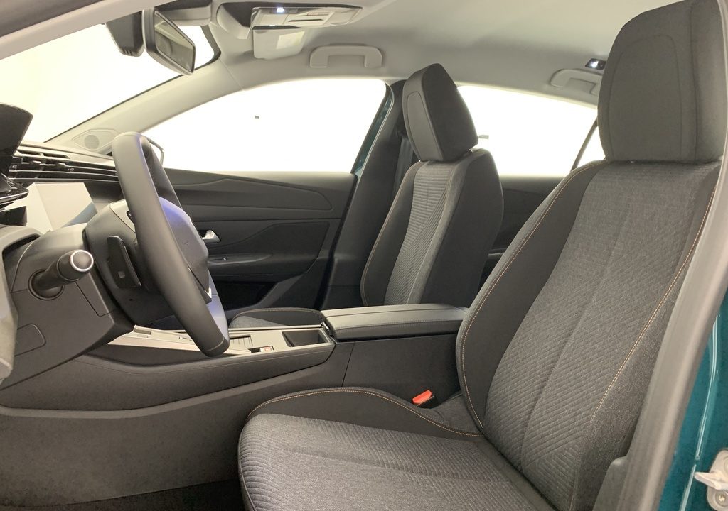 Peugeot 308 NOUVELLE BLUEHDI 130CH EAT8 STYLE