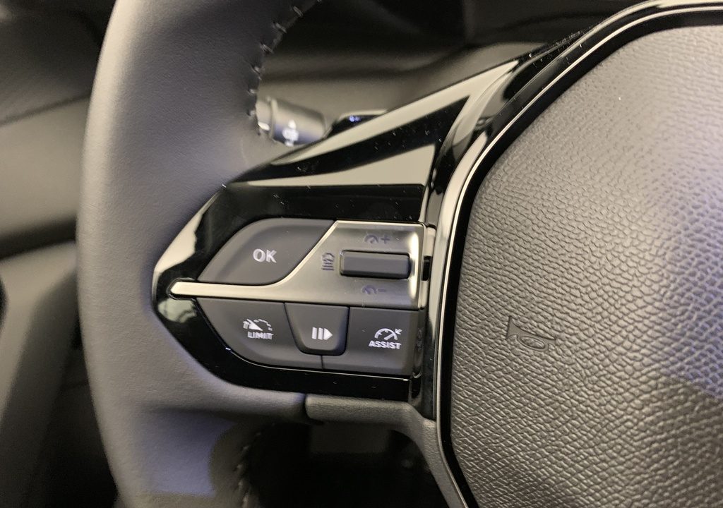 Peugeot 308 NOUVELLE BLUEHDI 130CH EAT8 STYLE