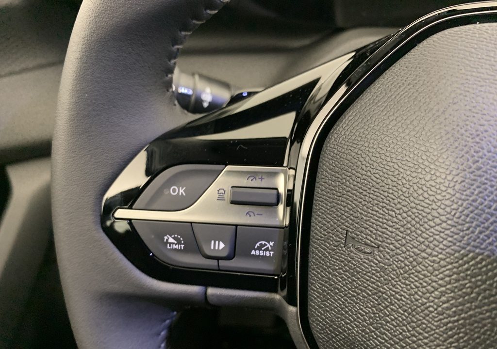 Peugeot 308 NOUVELLE BLUEHDI 130CH EAT8 STYLE