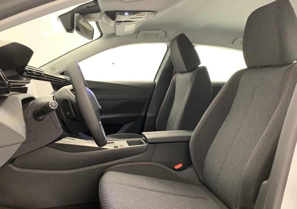 Peugeot 308 NOUVELLE BLUEHDI 130CH EAT8 STYLE