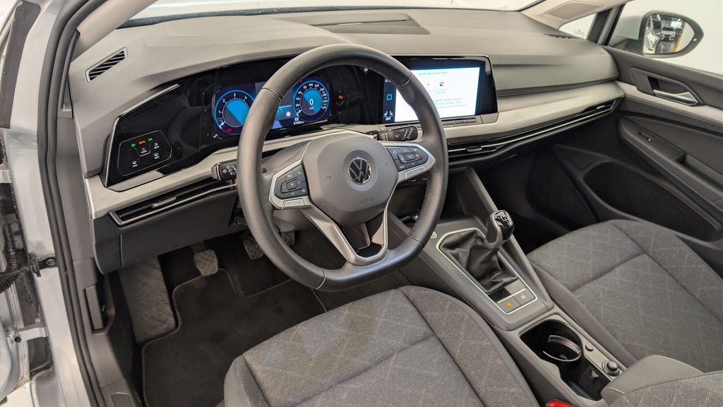 Volkswagen GOLF 8 2.0 TDI SCR 115 BVM6 LIFE