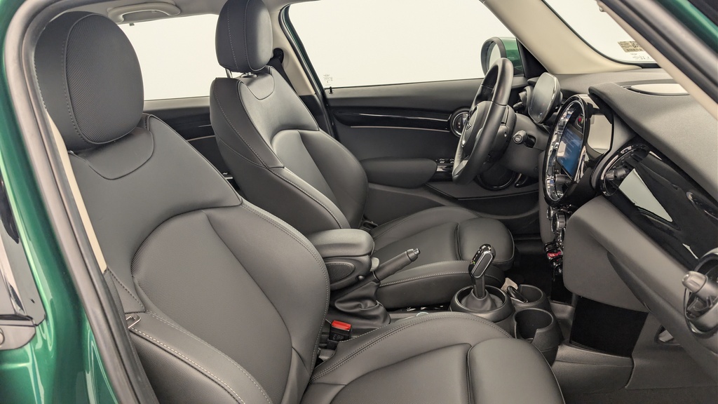 Mini HATCH 5 PORTES F55 LCI II COOPER 136 CH DKG7 ESSENTIAL