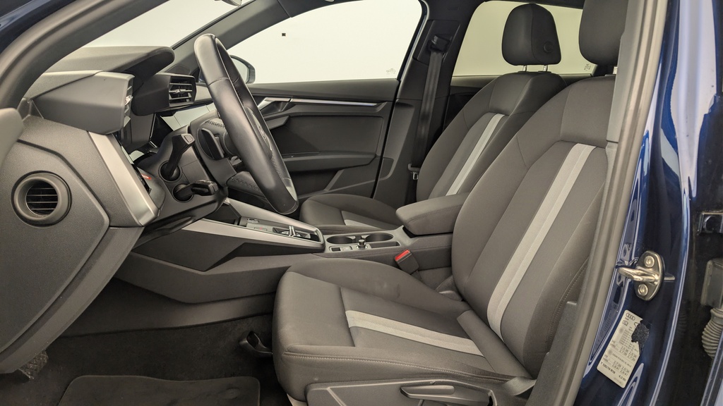 Audi A3 SPORTBACK 30 TDI 116 S tronic 7 Design