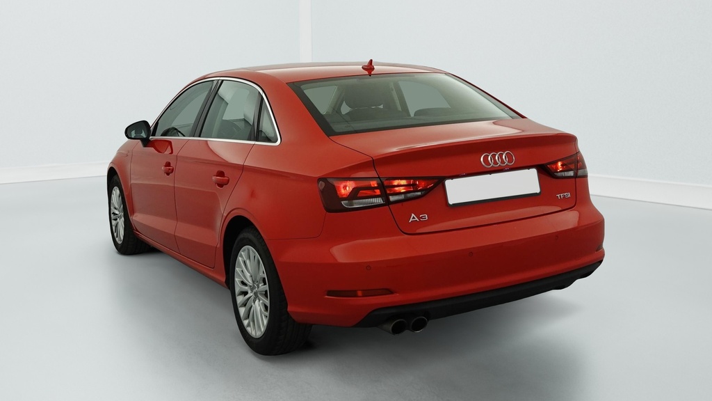 Audi A3 Berline 1.4 TFSI COD 140 AMBIENTE S TRONIC 7