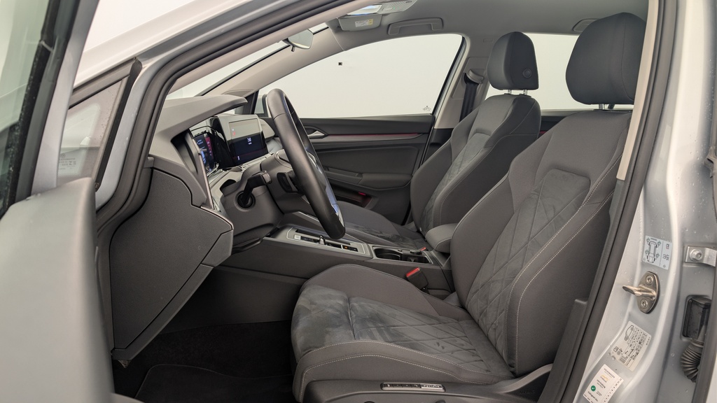 Volkswagen GOLF 8 1.4 HYBRIDE RECHARGEABLE OPF 204 DSG STYLE