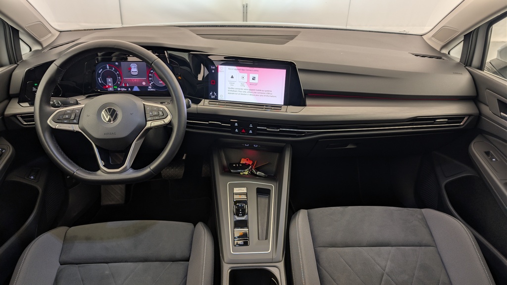 Volkswagen GOLF 8 1.4 HYBRIDE RECHARGEABLE OPF 204 DSG STYLE