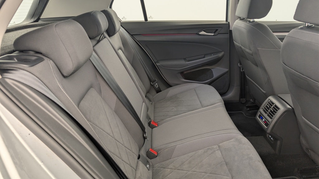 Volkswagen GOLF 8 1.4 HYBRIDE RECHARGEABLE OPF 204 DSG STYLE