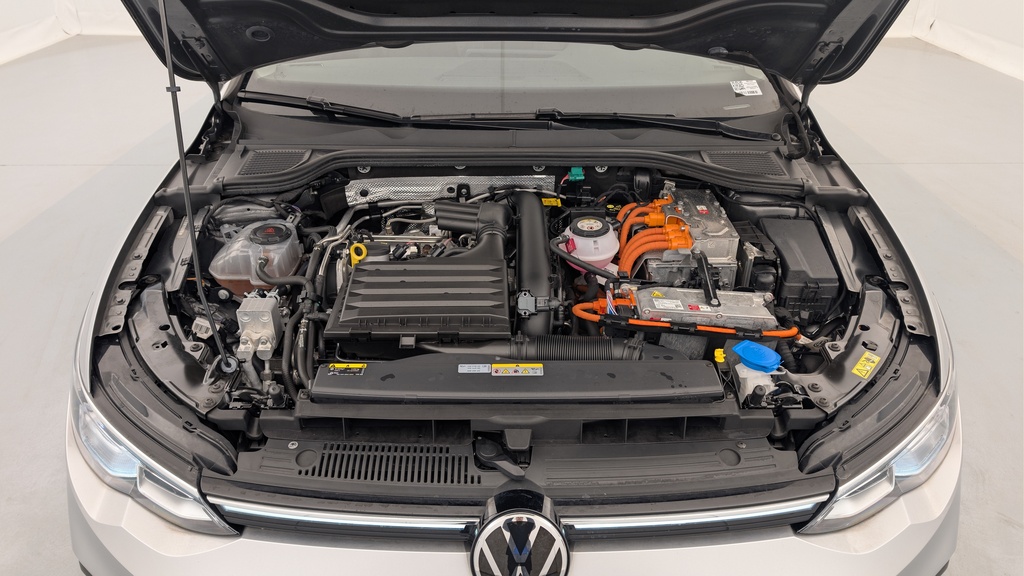 Volkswagen GOLF 8 1.4 HYBRIDE RECHARGEABLE OPF 204 DSG STYLE