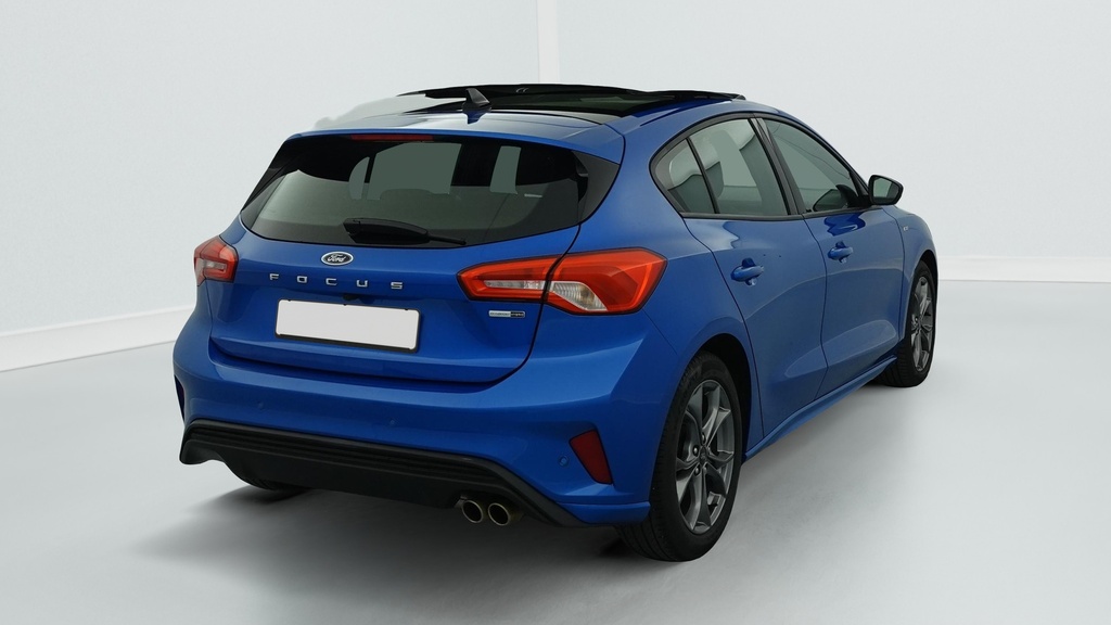Ford Focus 1.0 EcoBoost 155 S&S mHEV ST Line