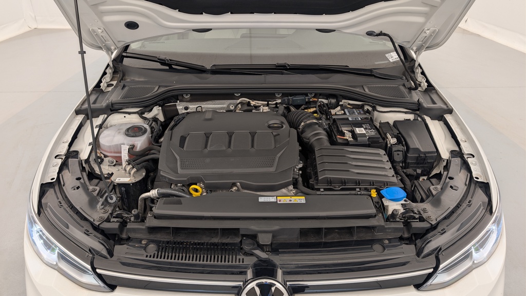 Volkswagen GOLF 8 SW 2.0 TDI SCR 115 DSG7 LIFE