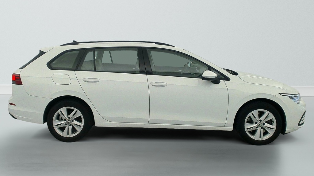 Volkswagen GOLF 8 SW 2.0 TDI SCR 115 DSG7 LIFE